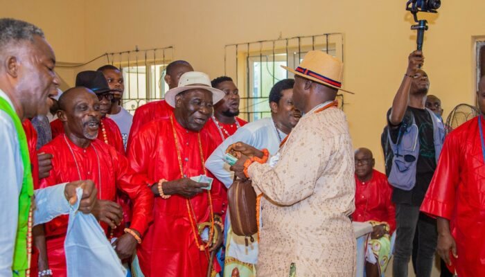 Chief Oma Eyewuoma celebration at Ode-Itsekiri 00262_1137744925023578_7573771389356395620_n