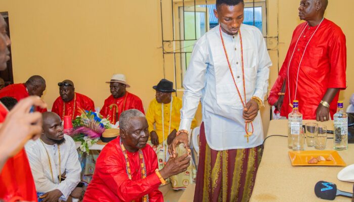 Chief Oma Eyewuoma celebration at Ode-Itsekiri 01853_1137712591693478_6890130986275449400_n