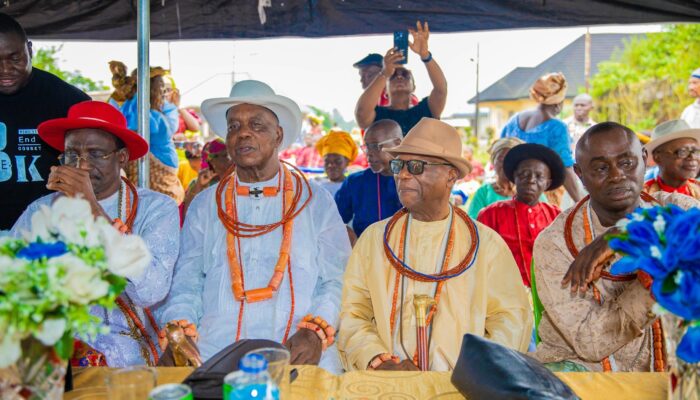 Chief Oma Eyewuoma celebration at Ode-Itsekiri 26067_1137713295026741_8637285628229921147_n