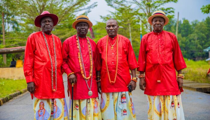 Chief Oma Eyewuoma celebration at Ode-Itsekiri 47697_1137747938356610_6296413722073432420_n