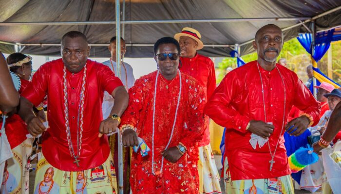 Chief Oma Eyewuoma celebration at Ode-Itsekiri 82507_1137746895023381_4704465384907872991_n
