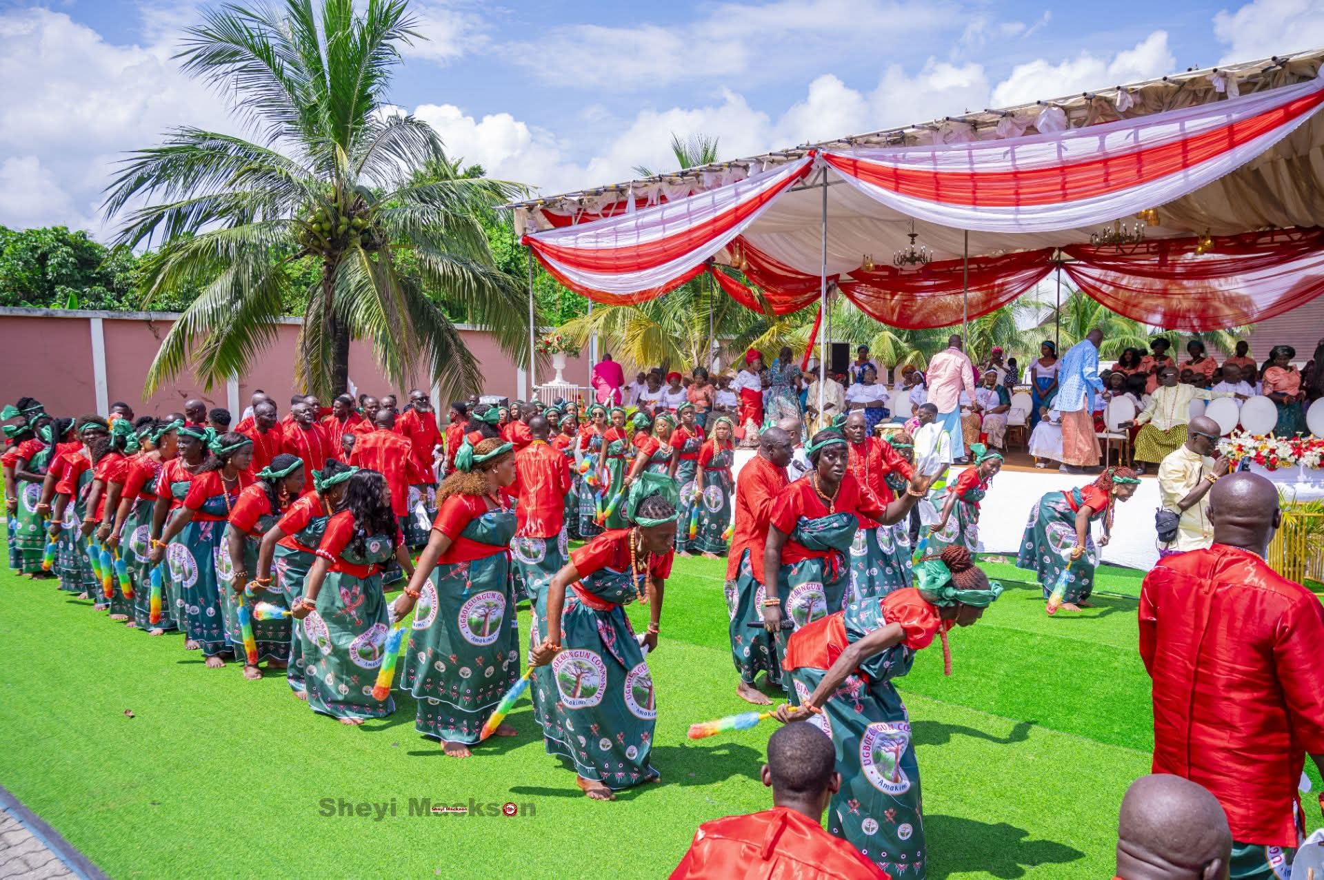 14th edition of Ghigho Aghofen as Ugboegungun Community hands over to Ekurede Community34359798