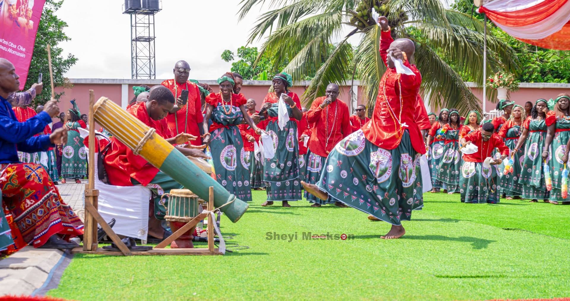 14th edition of Ghigho Aghofen as Ugboegungun Community hands over to Ekurede Community34372059
