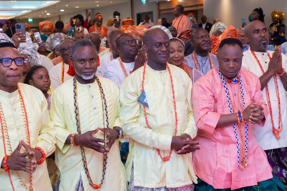 Ugbajo Itsekiri UK 12th Gala and Charity Nite A8644 (Medium)
